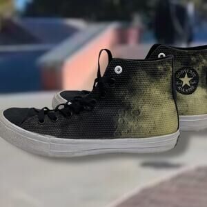 Unisex Men's 9 Women's CONVERSE Chuck Taylor Dark SIde of the Moon Sneakers EUC